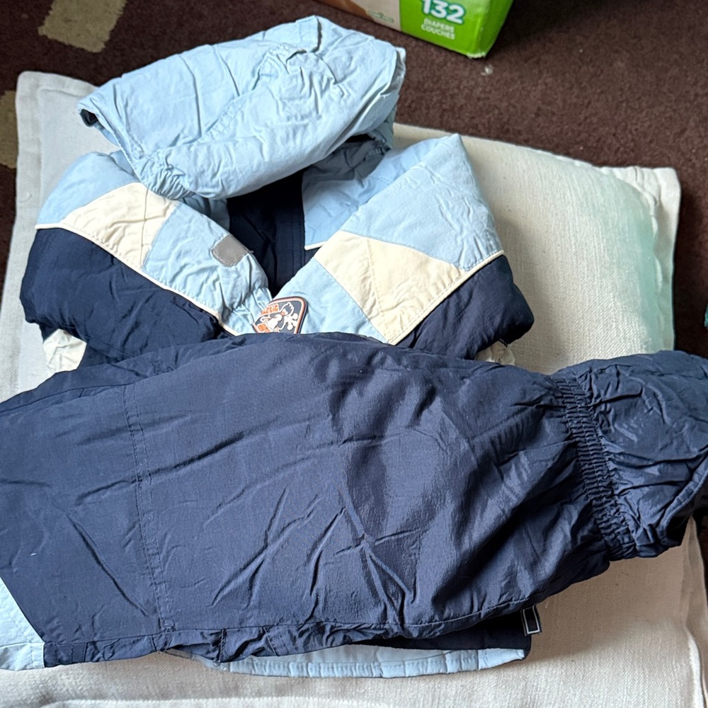 Athletic Works Kids blue snow suit Matching Set snowpants and jacket